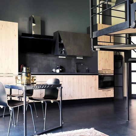 Comecasa Loft Navigli 2 Bedrooms Милан Экстерьер фото