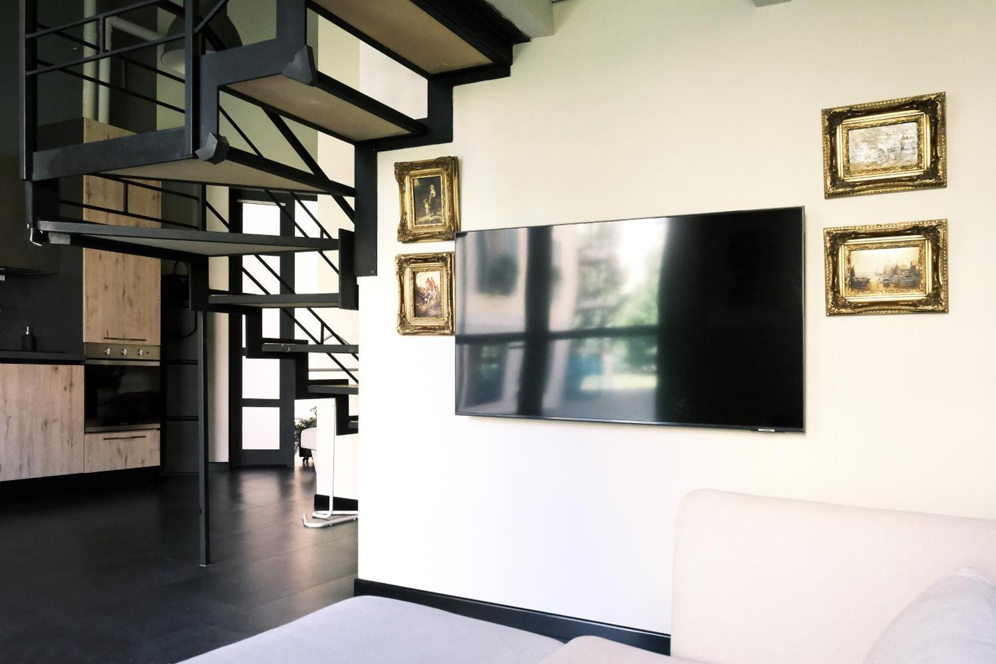 Comecasa Loft Navigli 2 Bedrooms Милан Экстерьер фото